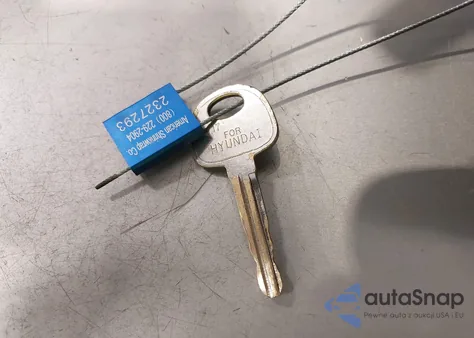 2010 Hyundai Elantra Gls from USA, damaged, VIN KMHDU4AD3AU904204